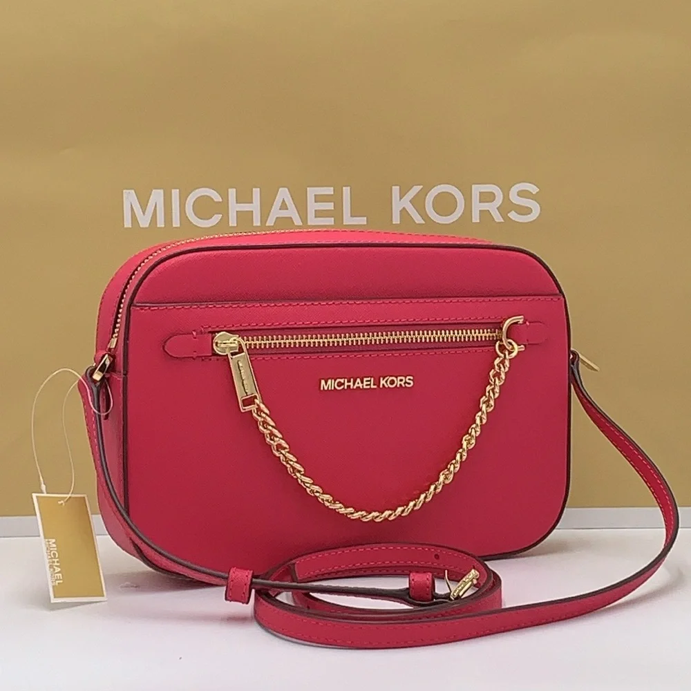 MICHAEL KORS
Jet Set Large Saffiano Leather Crossbody Bag
ELECTRIC PINK
NWT - Picture 2 of 16